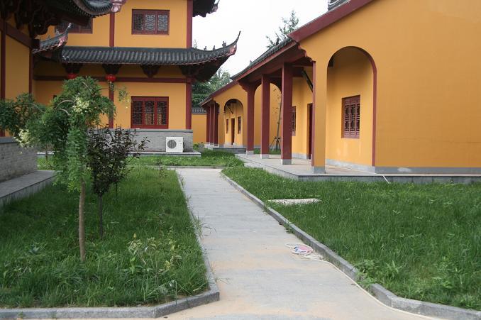 客厅摆设假花的风水事项