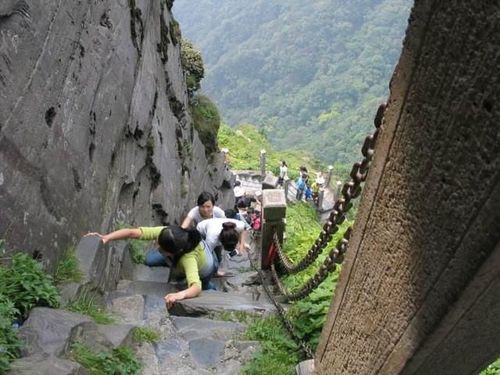 住宅大门忌讳风水住宅风水门前禁忌，门